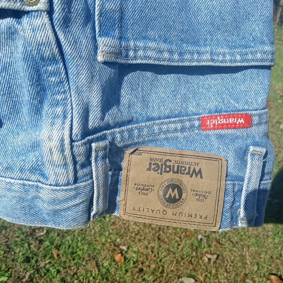 Wrangler Jeans - Picture 3 of 5